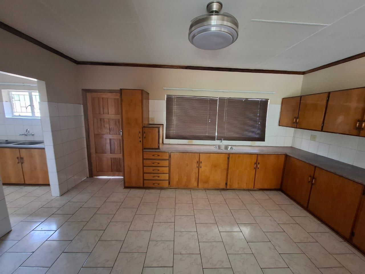 To Let 3 Bedroom Property for Rent in Barkly West Northern Cape